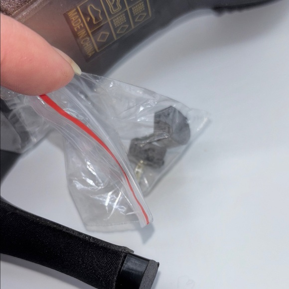 Lady Couture Spicy Sandal Black Peep-Toe Slingback Heels Size 11 - Picture 11 of 13